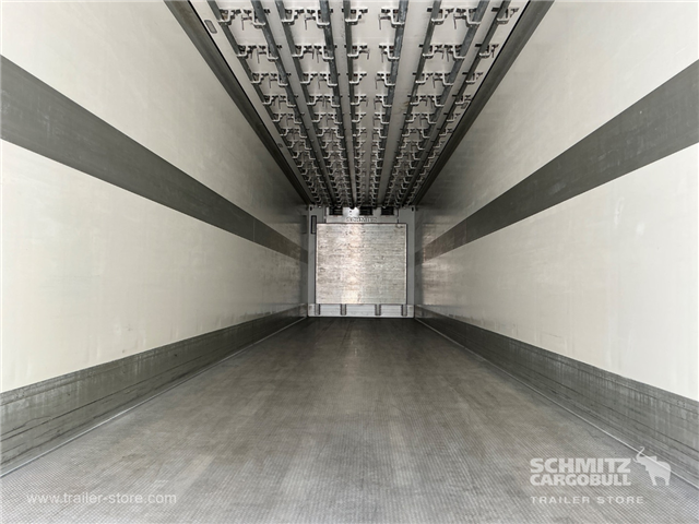 Schmitz Semi Reefer Meat hanging system