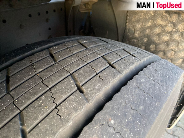 MAN TGX 26.470 6x2/4 BL SA