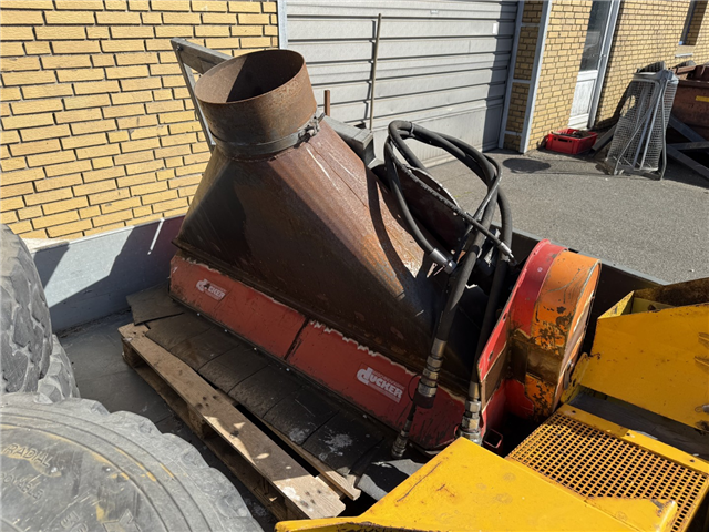 Unimog U500 4x4 / Dücker Tip / Sug / Slagleklipper