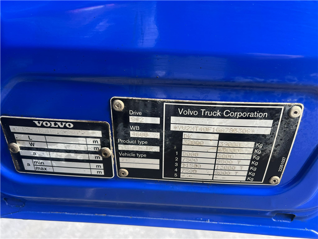 Volvo FM500 8x2*6 tripple