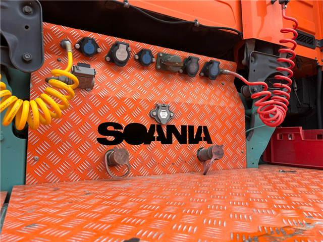 Scania S 650 A6x2NB