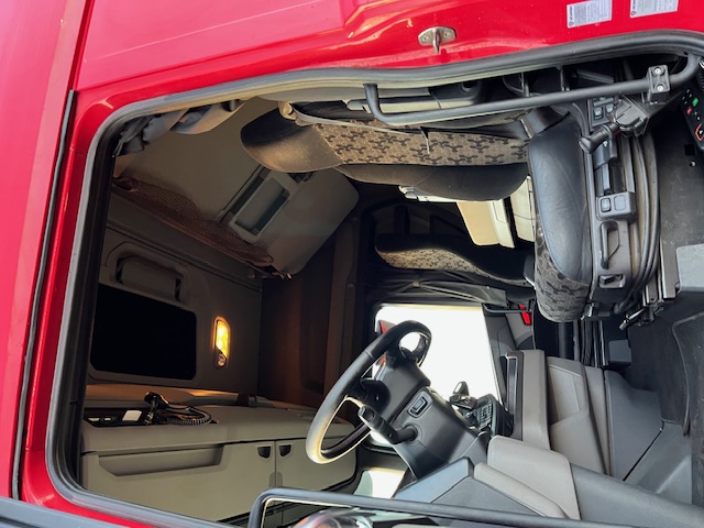 Scania S520 6X2 M hydraulik