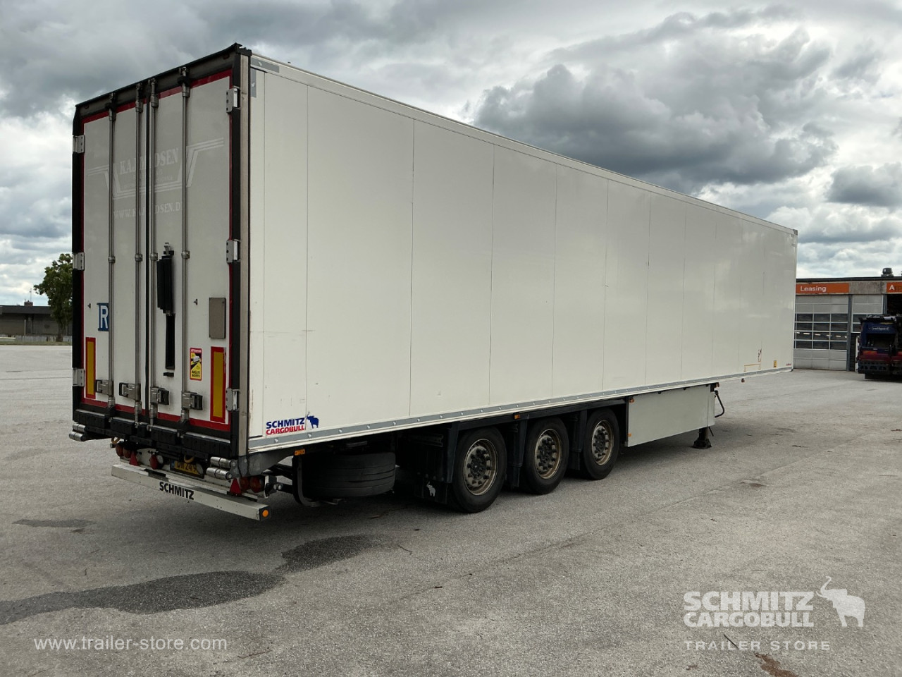 Schmitz Semi Reefer Meat hanging system