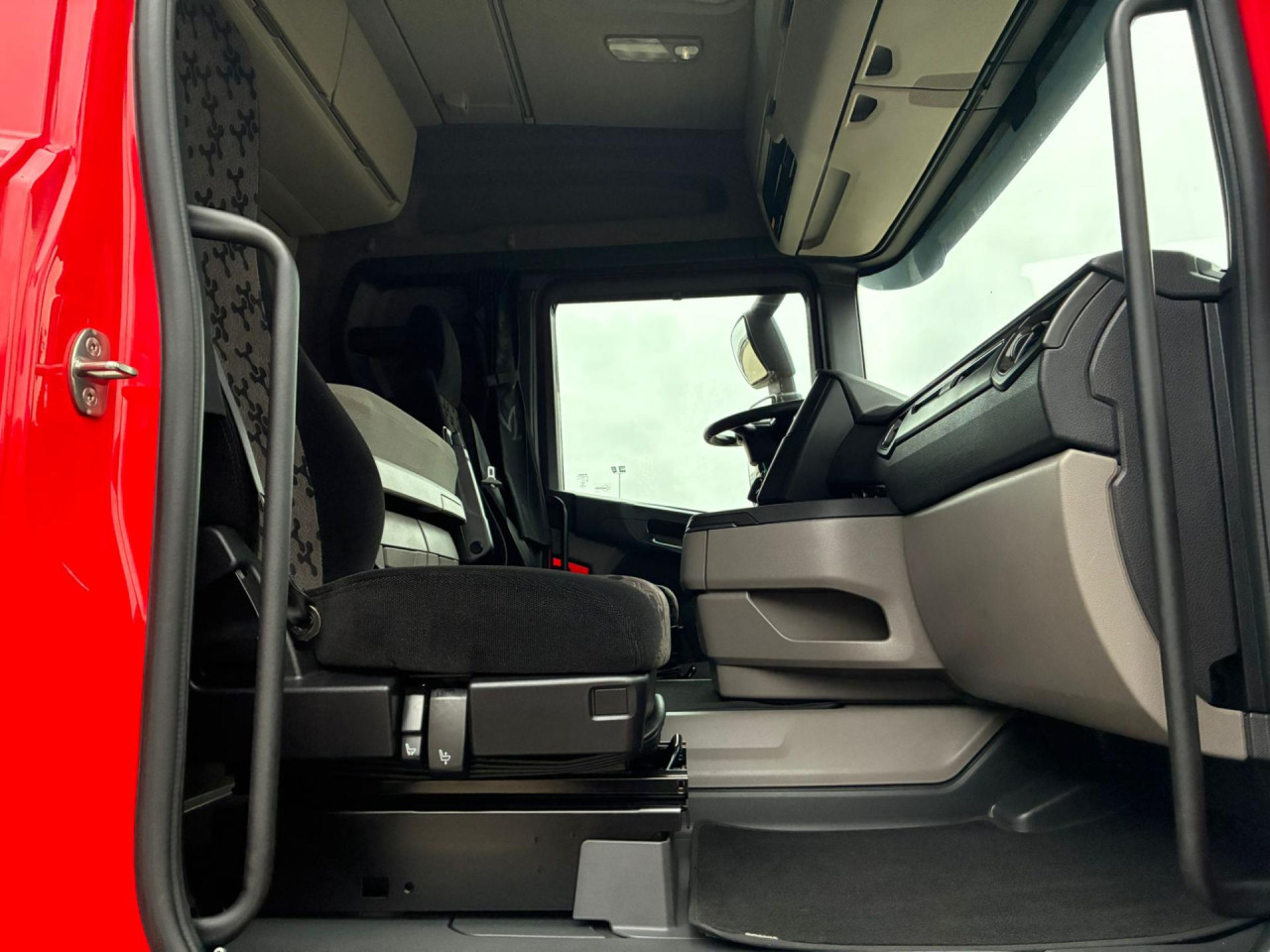 Scania R 450 A6x2/4NB