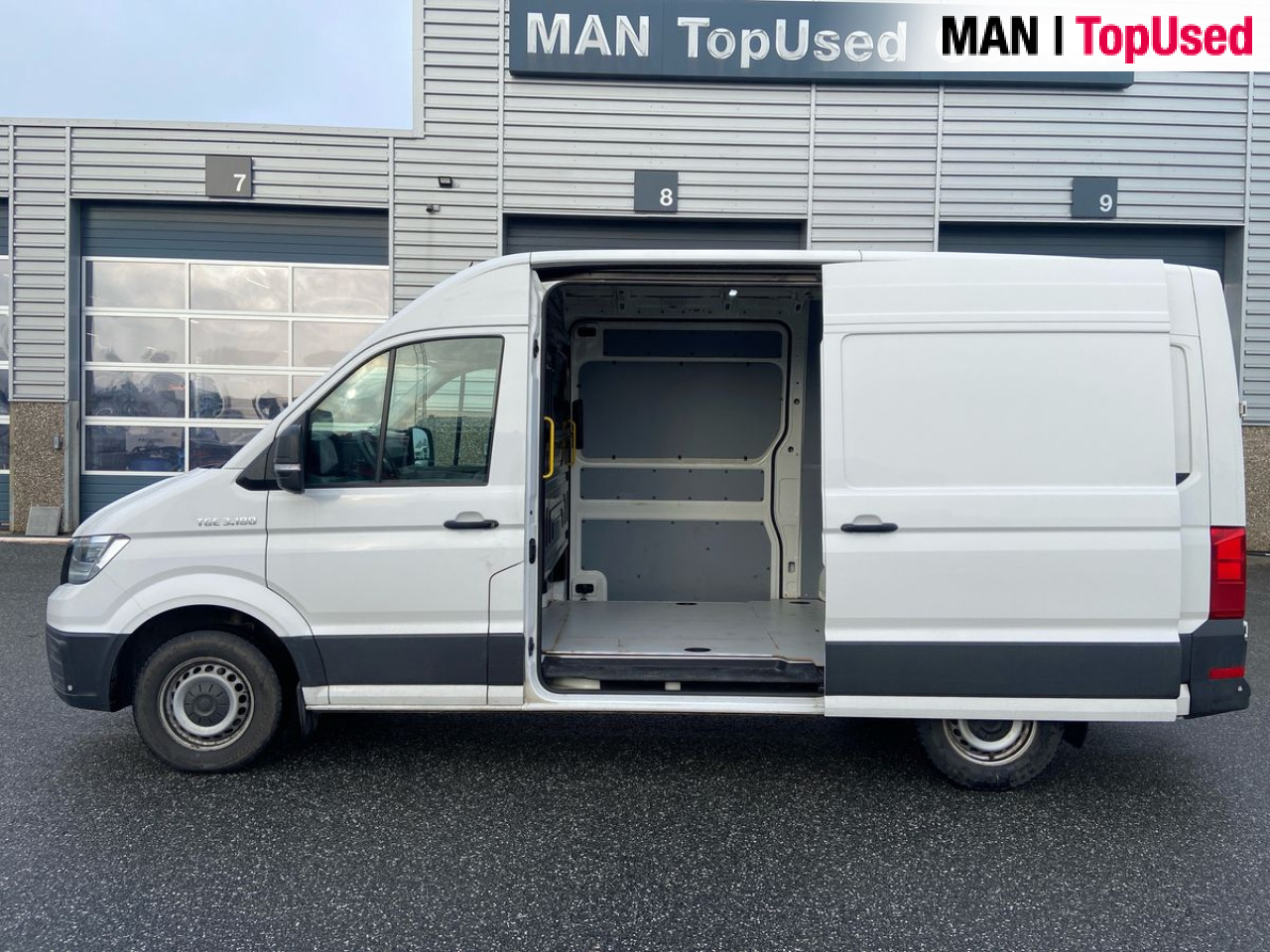 MAN TGE 3.180 4X2F SB