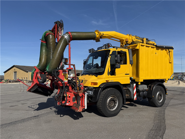 Unimog U500 4x4 / Dücker Tip / Sug / Slagleklipper