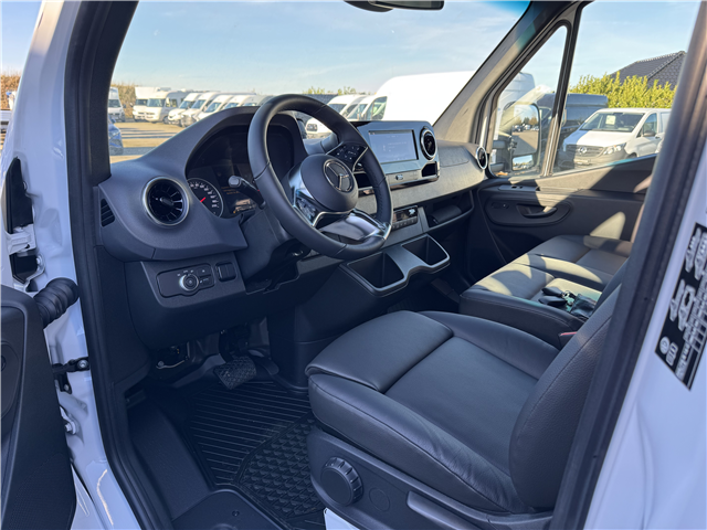 Mercedes Sprinter 517