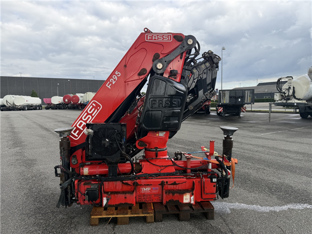 Fassi F295 A.2.26 E-Dynamic Radio / Kran
