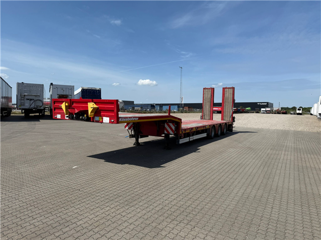 Kässbohrer SLA-3, Udtrækkelig Maskintrailer