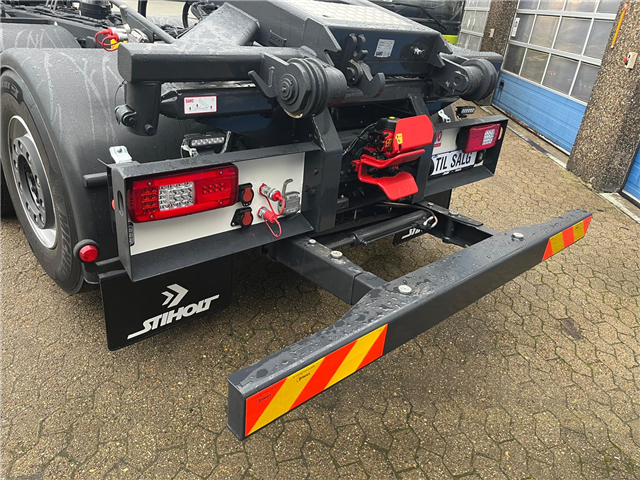 Iveco X-Way 8x4 1+3 580Hp opbygget med HIAB kran & Sawo hejs