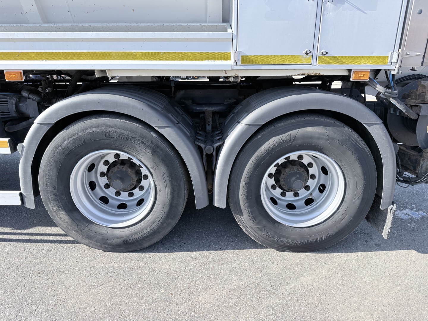 Scania P360 6x4 Hvidtved Larsen FlexLine 312