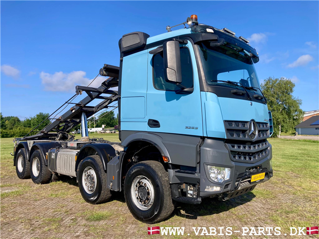 Mercedes Arocs 3253 8X4 Med Sawo hejs