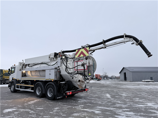 Scania P360 6x4 Hvidtved Larsen FlexLine 312