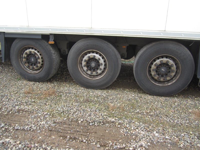 Køletrailer med DK/DE kødophæng