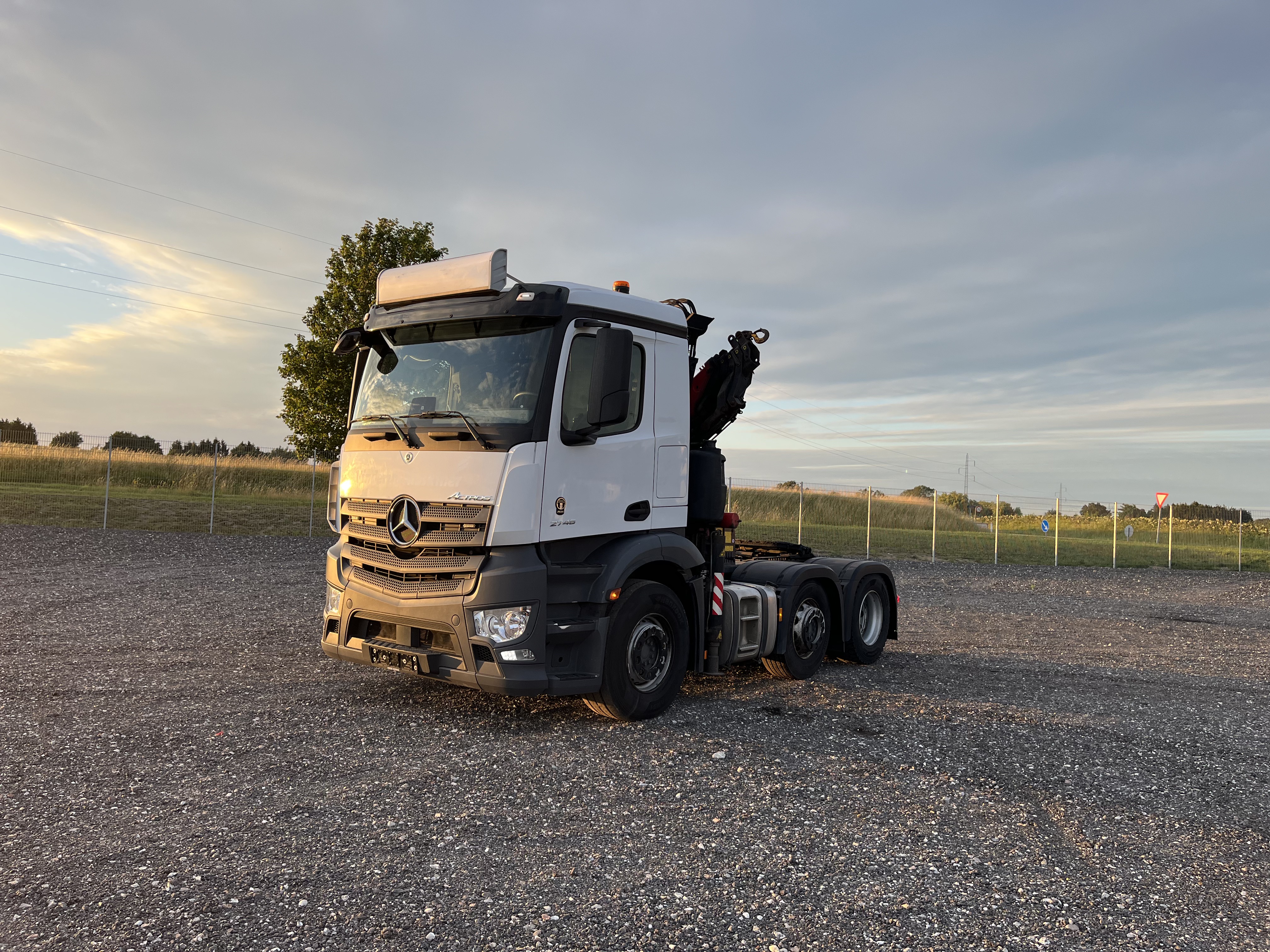 Mercedes Actros 2746 6X2*4 – FASSI F275A.2.24