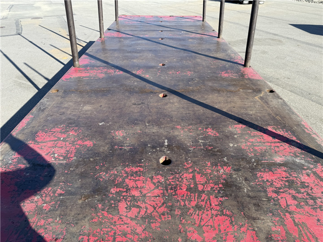 Menke -Janzen 3 akslet 24 t. Trætransport