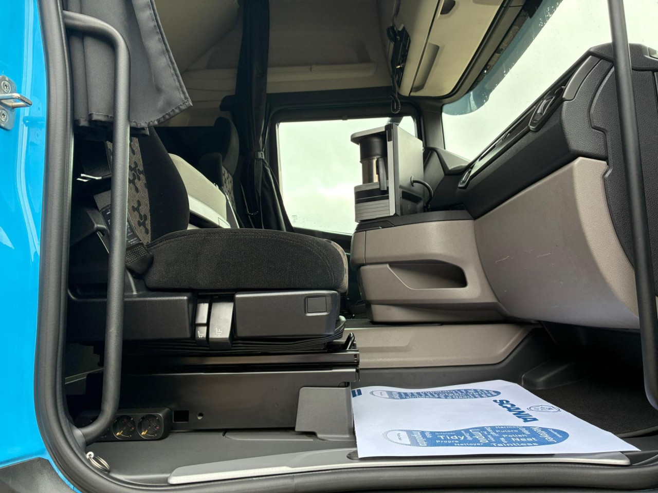 Scania R 450 A6x2/4NA