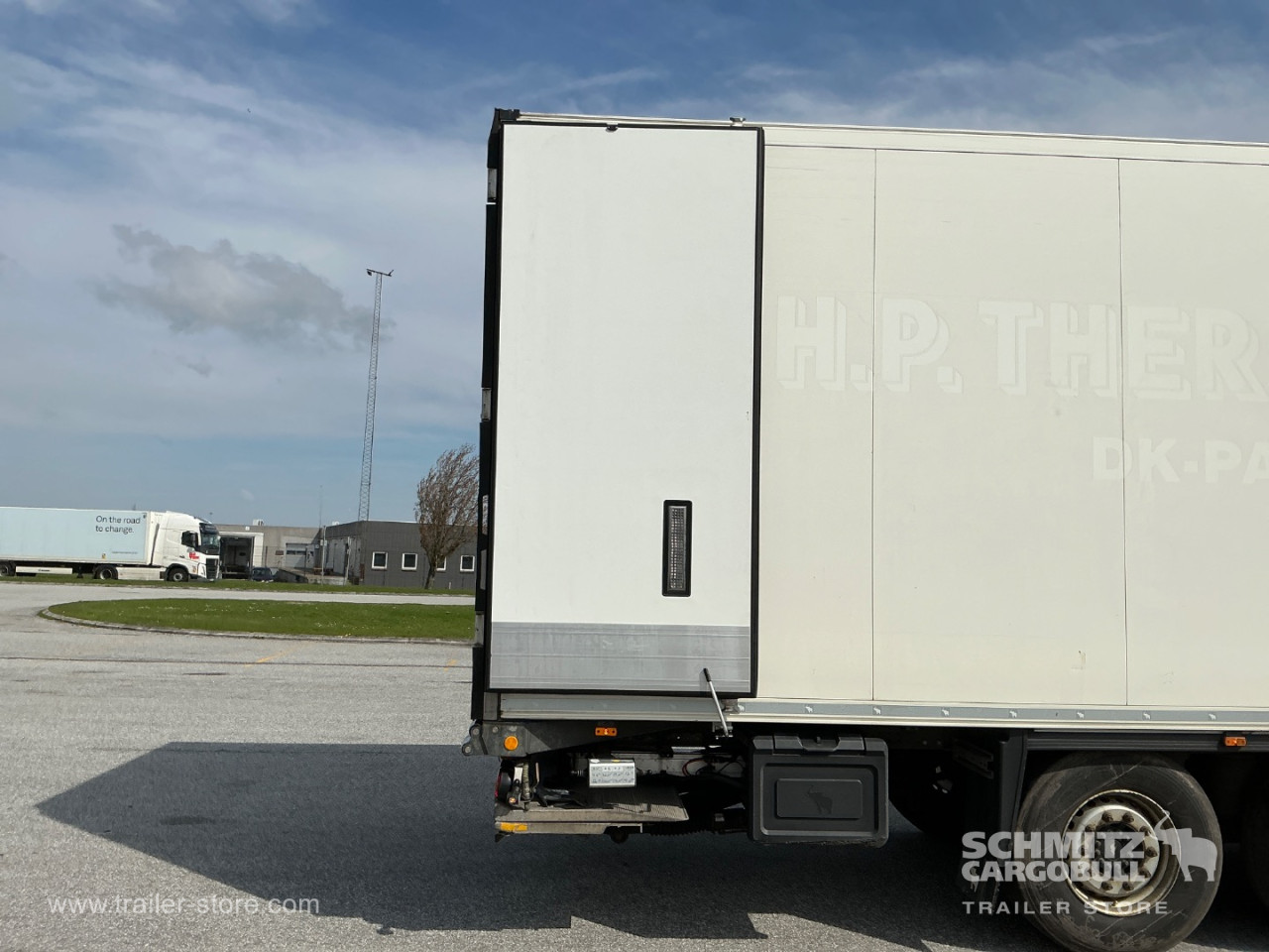 Schmitz Auflieger Tiefkühlkoffer Multitemp Dobbeltdækk Lift