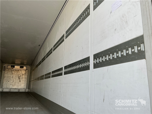 Schmitz Semi Reefer Standard