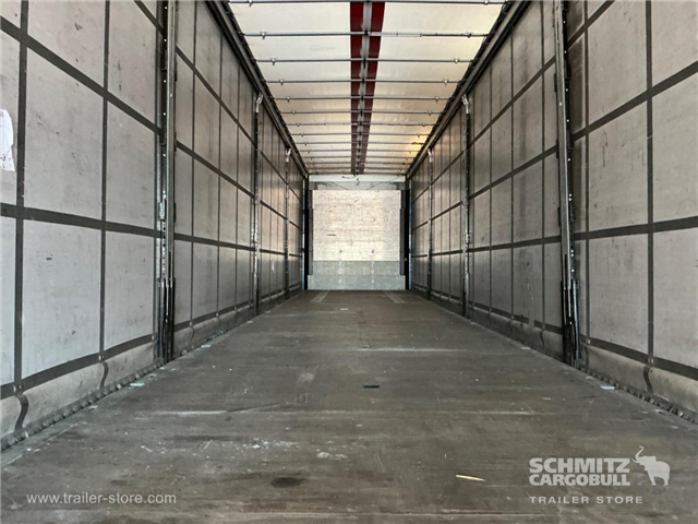 Schmitz Semi Curtainsider Standard