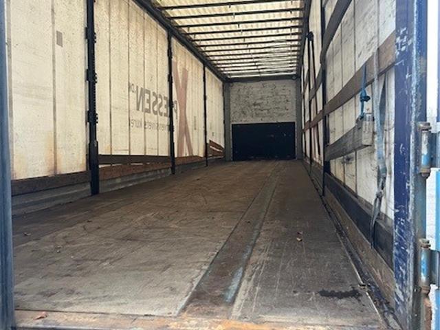 Danson Trailer Curtainsider + Sliding Roof