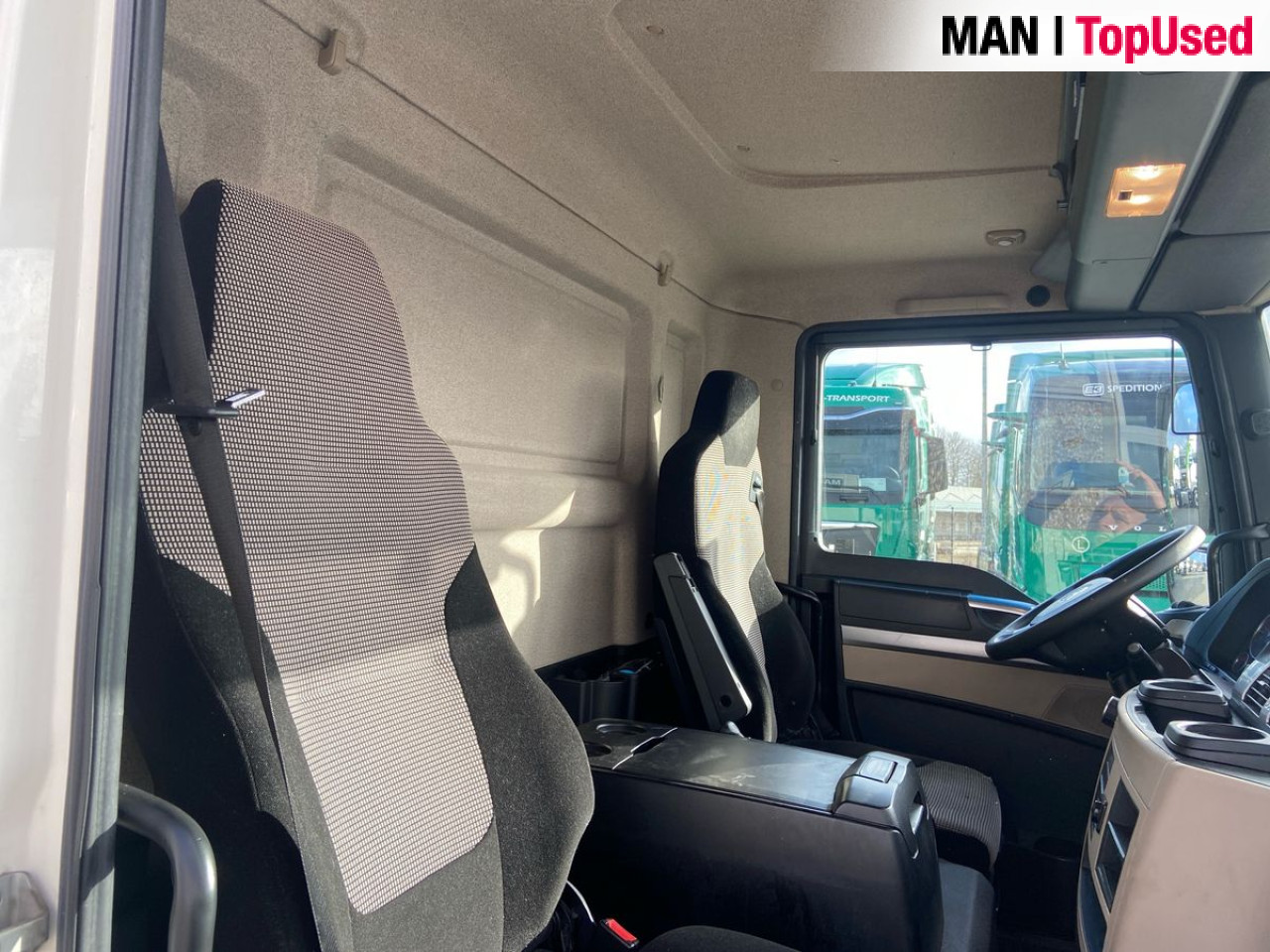 MAN TGL 12.220 4X2 BL