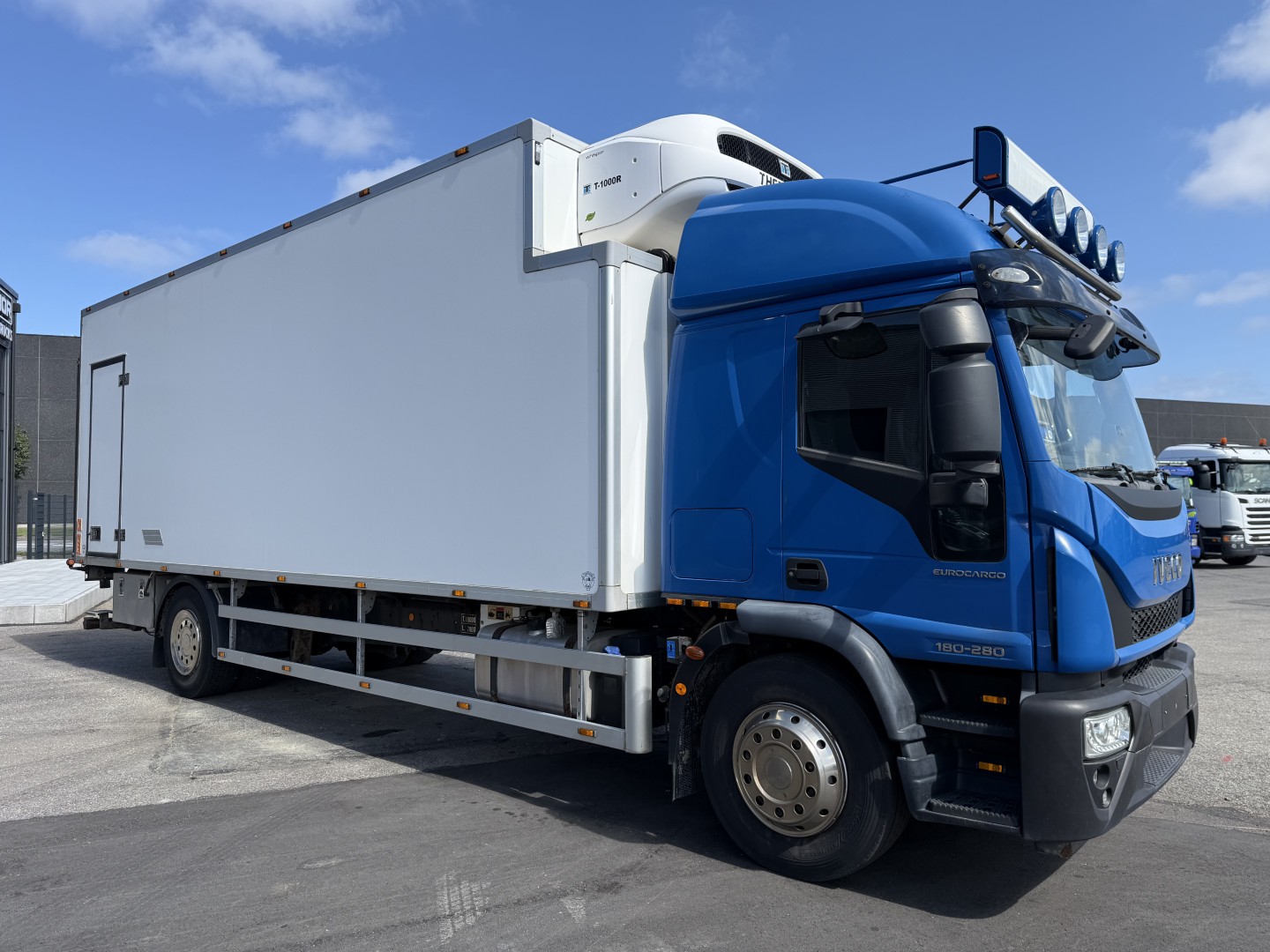Iveco EuroCargo 180-280 4x2 Thermo King T-1000R