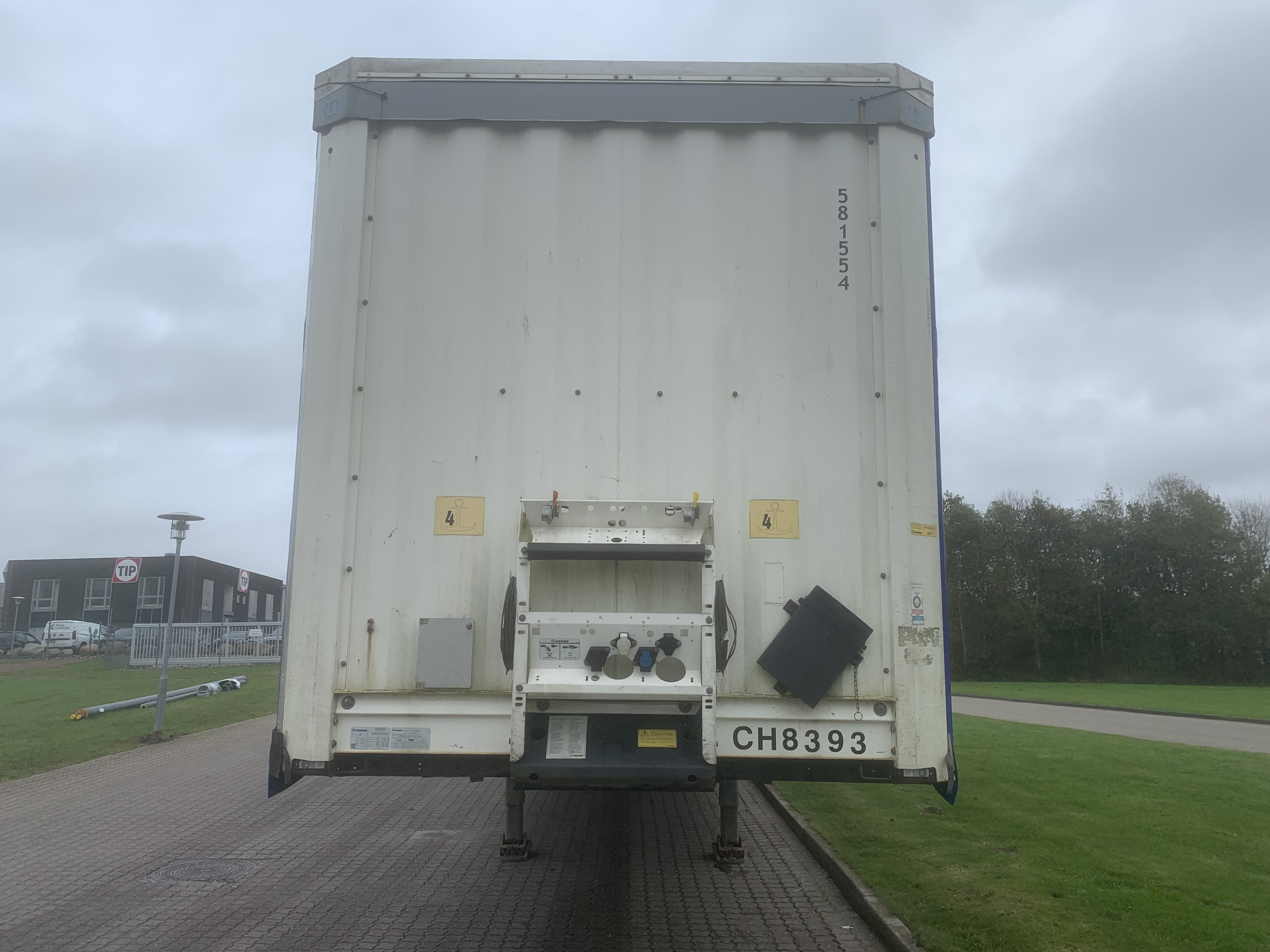 Krone Gardin trailer m. hævetag