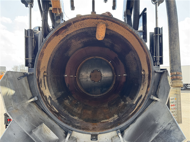 Scania P450 8x2*6 Hvidtved Larsen FlexLine 414 ADR