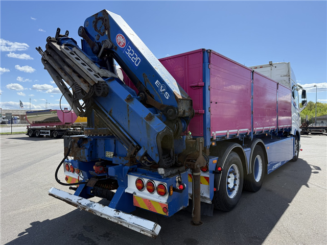 Volvo FH16/550 6x2*4 / Kran HMF 3220K4 Euro 6