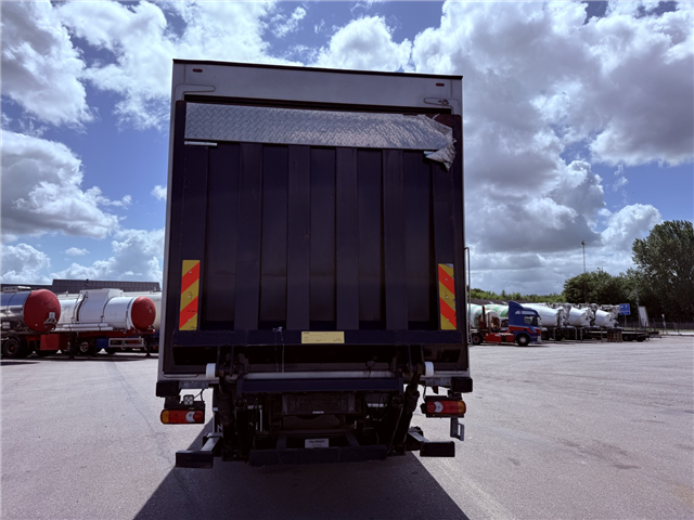 Iveco EuroCargo 180E32 4x2 Schmitz / Thermo King T-1200R Spectrum