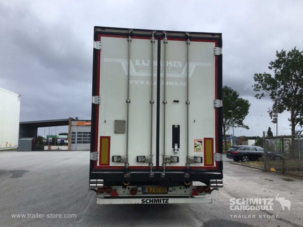 Schmitz Semi Reefer Meat hanging system