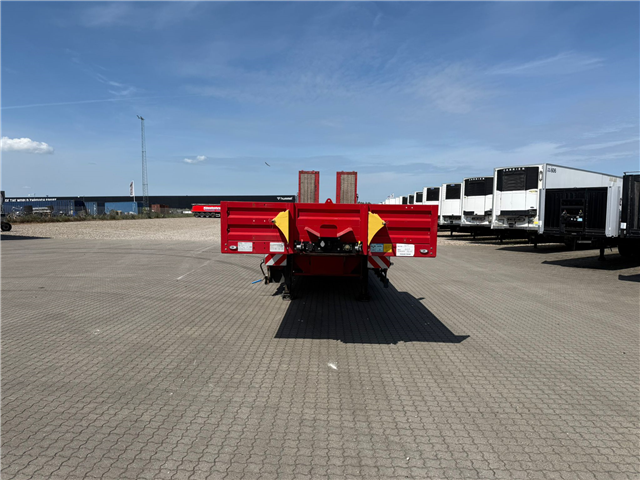 Kässbohrer SLA-3, Udtrækkelig Maskintrailer