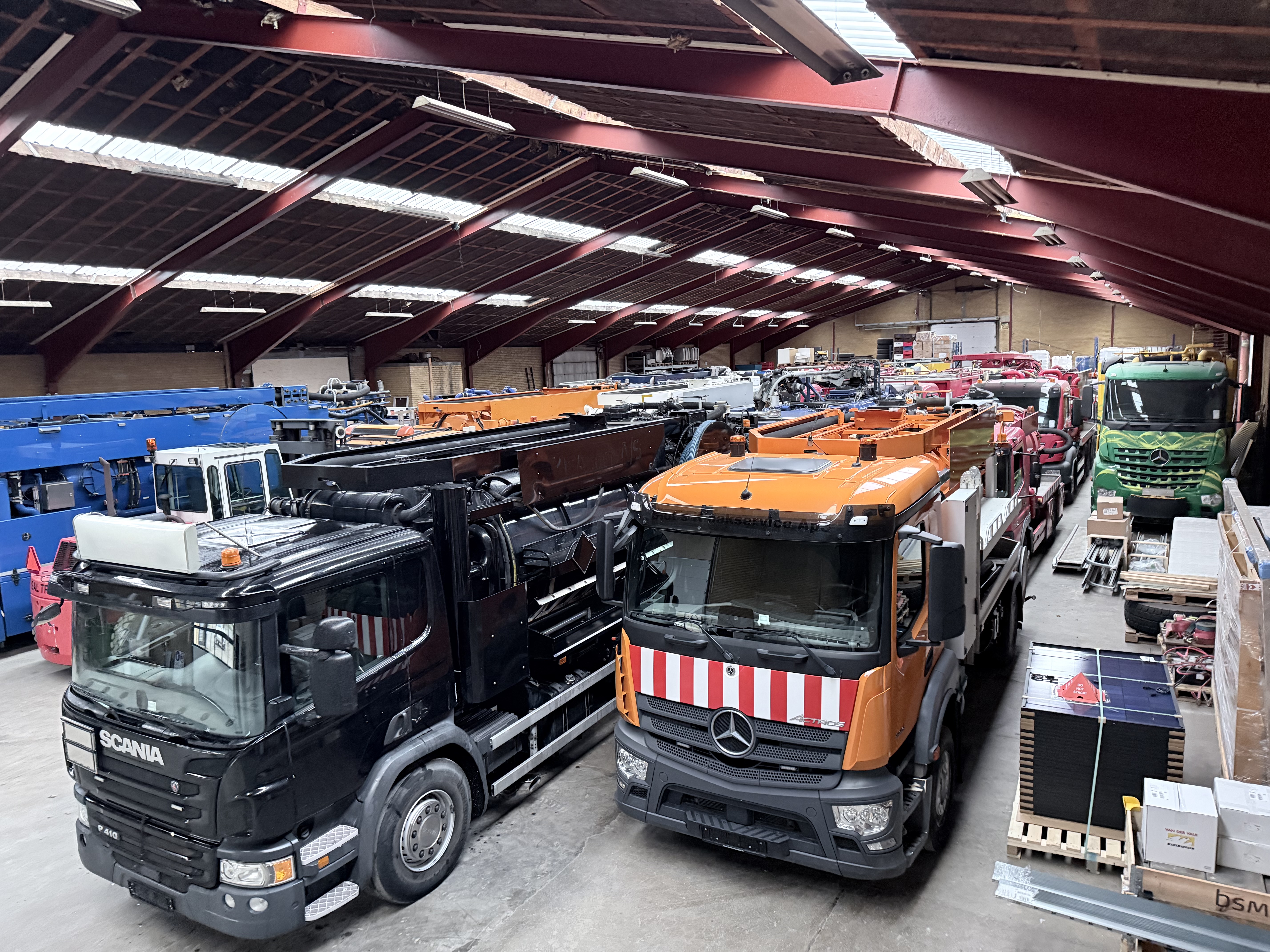 Scania P410 6x2*4 Hvidtved Larsen Flexline 312 ADR