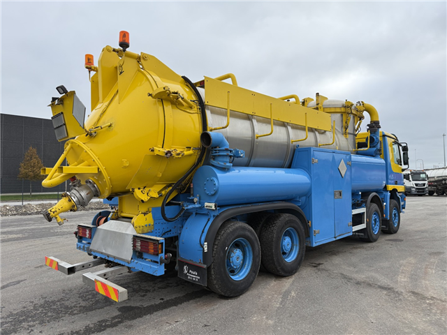 Mercedes Actros 4140 8x4 KOKS MEGAVAC 8000 ADR 13.500 l. Tørsuger