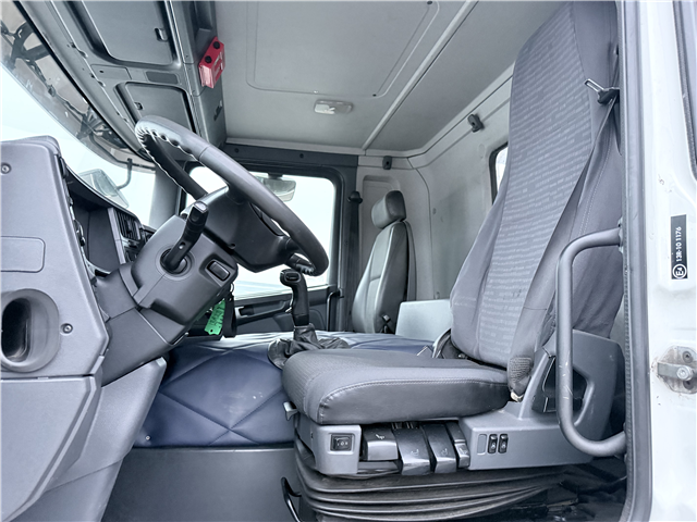 Scania P360 6x4 Hvidtved Larsen FlexLine 312