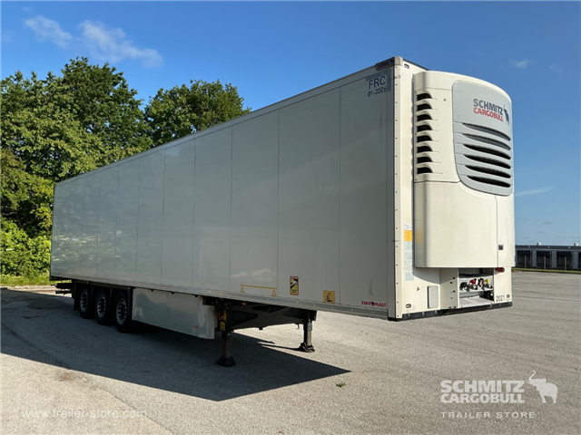 Schmitz Semi Reefer Meat hanging system
