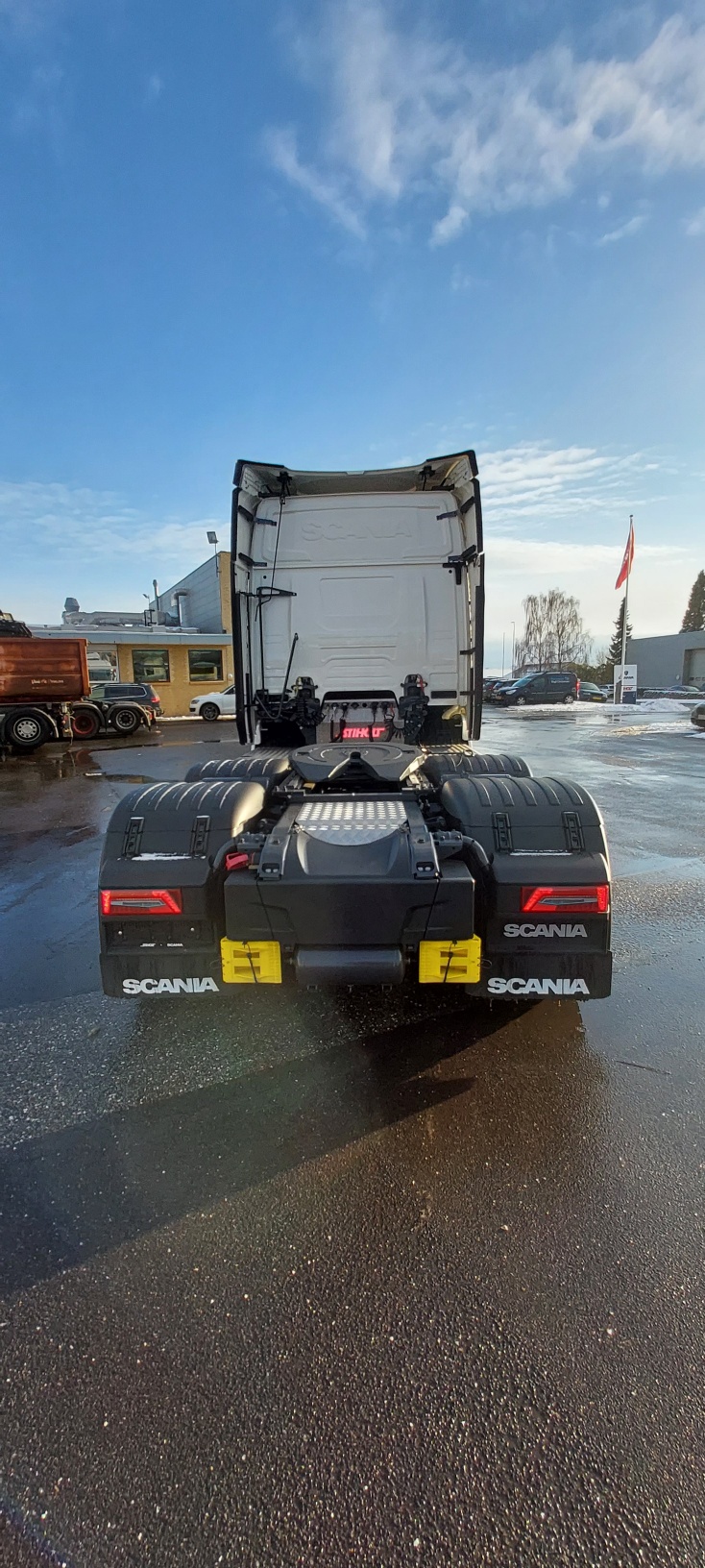 Scania R530