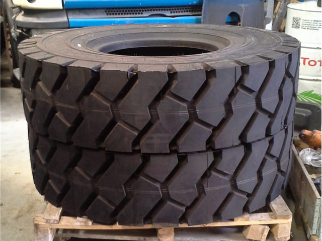 Michelin Svetruck + Kalmar DÆK XZM 14.00-24 193 A5 STABILE X 2 STK