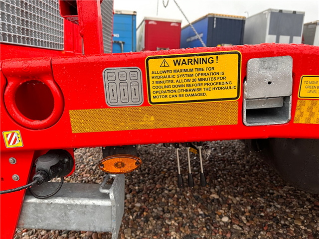 Kässbohrer SLS HS 3 – Hydraulisk mellemgulv Maskintrailer
