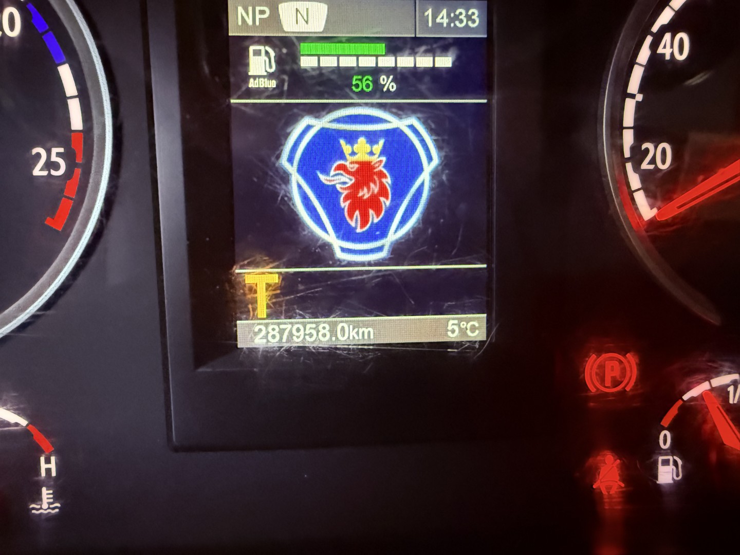 Scania P410 6x2*4 Hvidtved Larsen Flexline 312 ADR