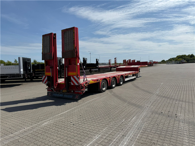 Kässbohrer SLA-3, Udtrækkelig Maskintrailer