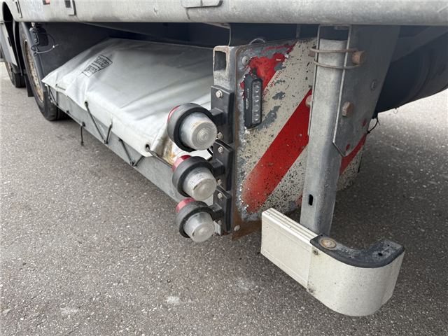 MTDK 30 t. Maskinanhænger m/hydr. ramper