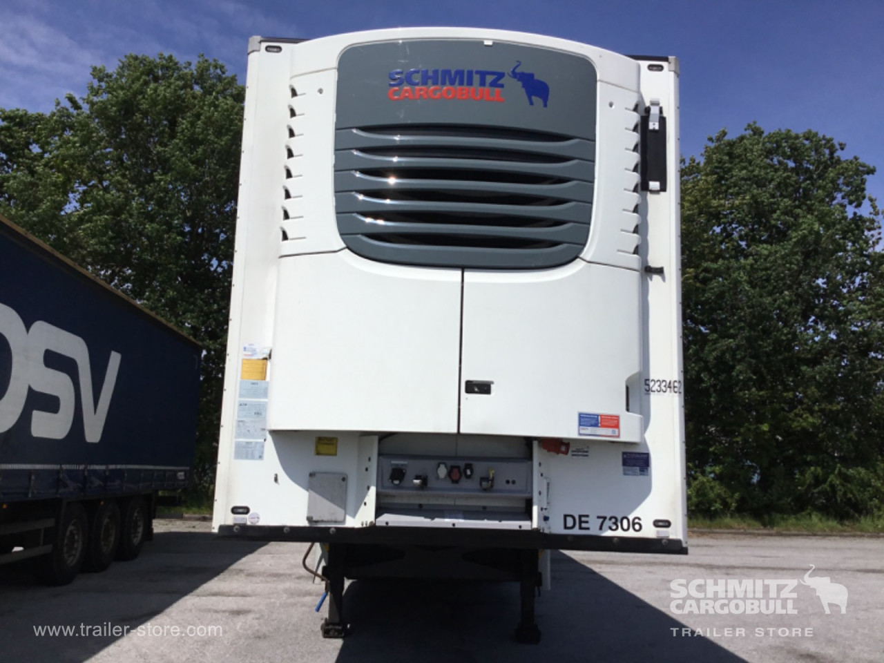 Schmitz Semi Reefer Meat hanging system