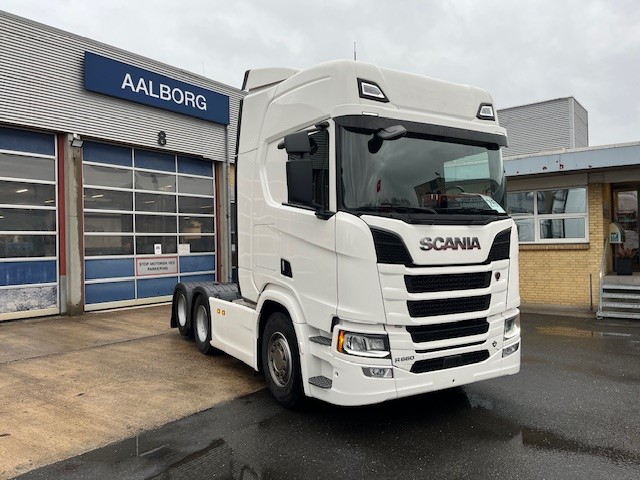 Scania R660