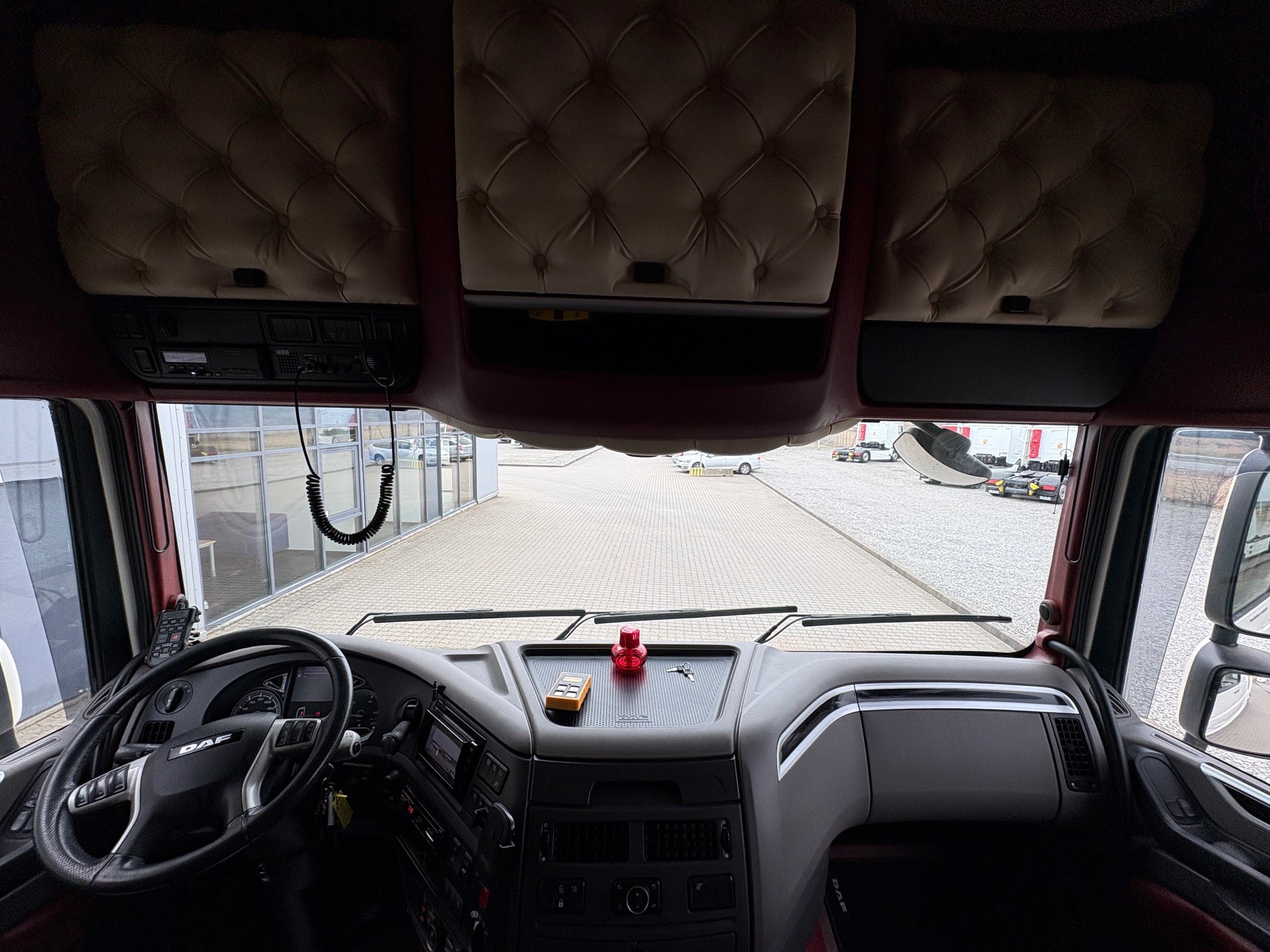 DAF XF 530 FTN 6x2/4 hydraulik trækker