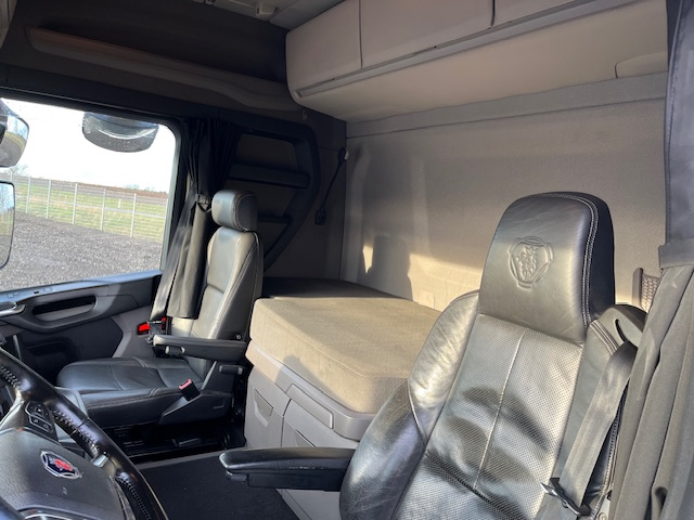 Scania R540 6X2 3150mm ADR