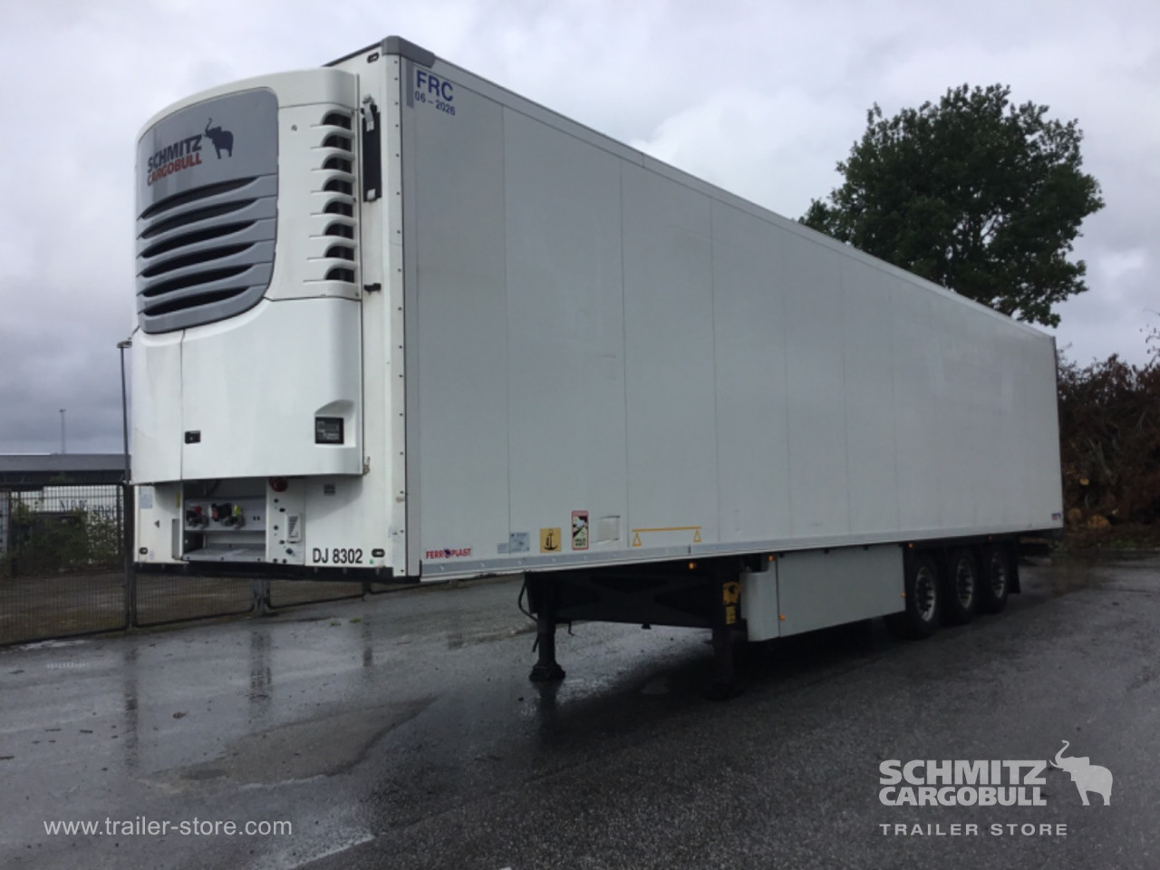 Schmitz Semi Reefer Meat hanging system