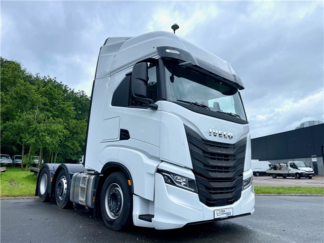 Iveco S-WAY AS440S49-E6e TX/FP 6x2x4