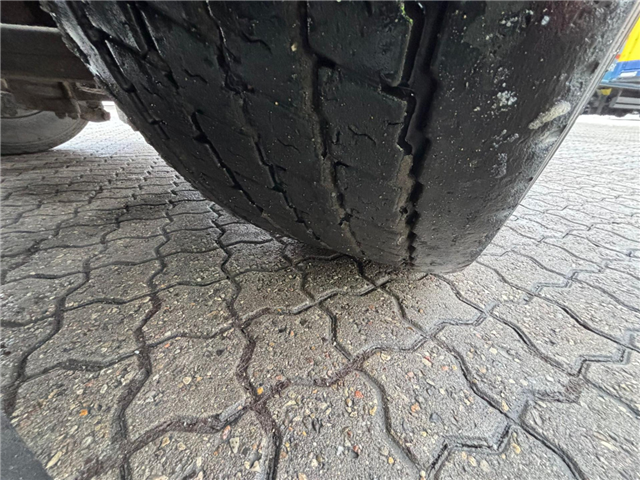 Scania R 520 A6x2NB Hydraulic